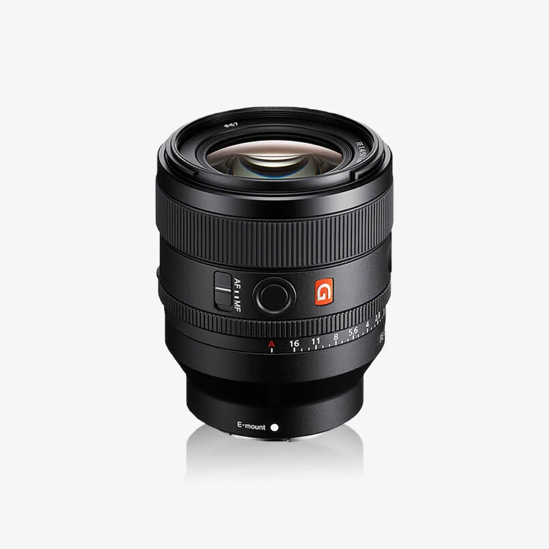Sony 50mm f1.4 GM Lens Dubai lightweight professional standard prime lens