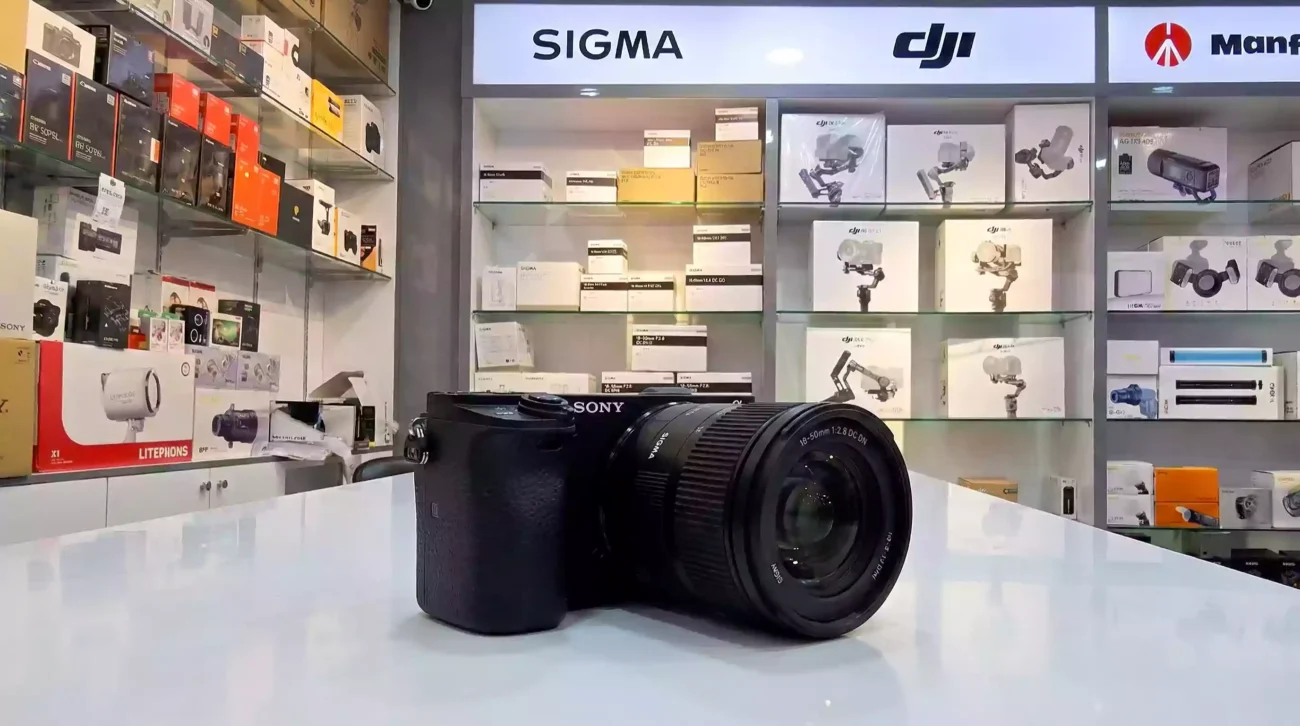 Sigma 18-50mm Sony
