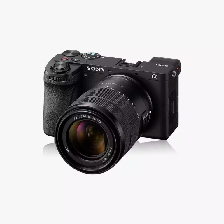 Sony a6700 18-135mm Kit Dubai genuine UAE warranty G series zoom lens